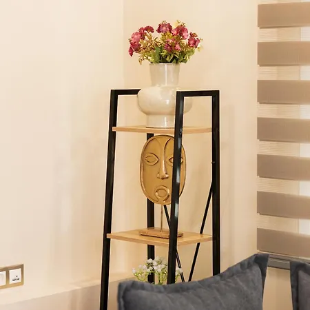 Harmony House Apartment *