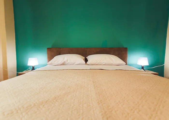 Harmony House 卡泰里尼