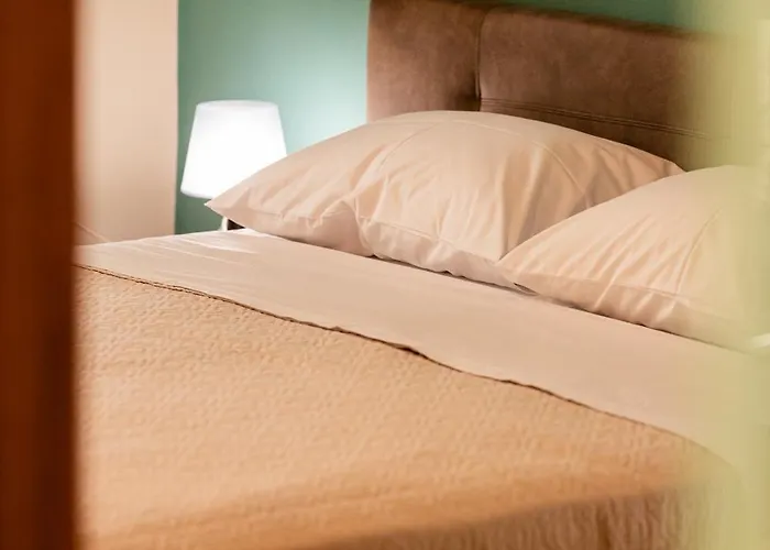 Harmony House 卡泰里尼